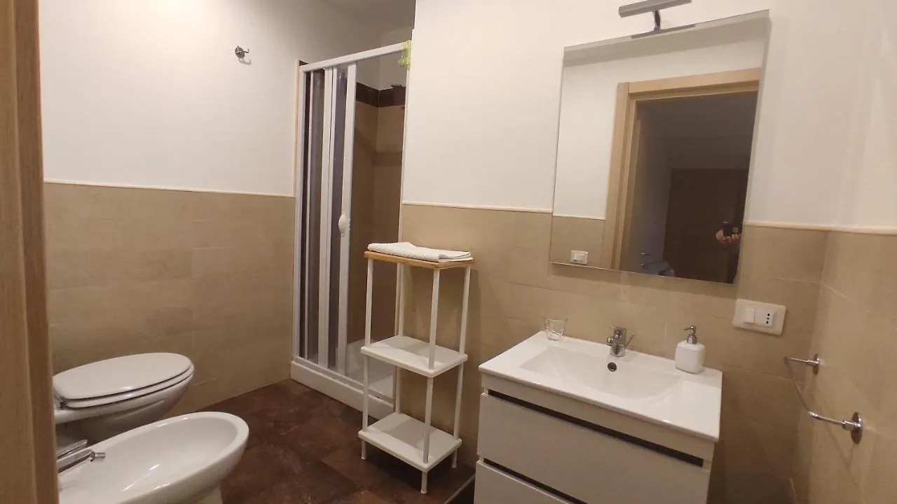 ** Bed & Breakfast Villa Feluchia Tra Il Mare E Il Vulcano Acireale Italien